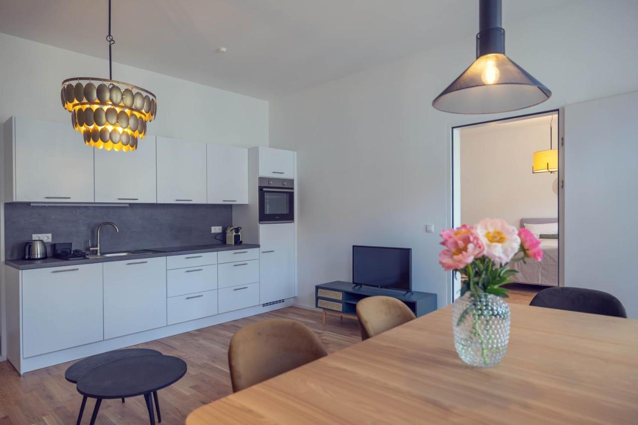 The 77 Berta Appartement Wenen Buitenkant foto