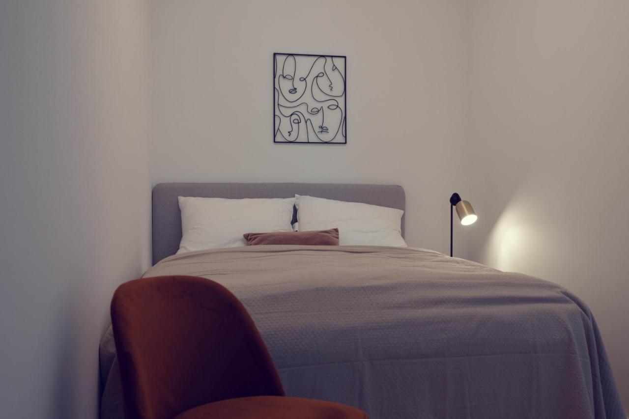 The 77 Berta Appartement Wenen Buitenkant foto