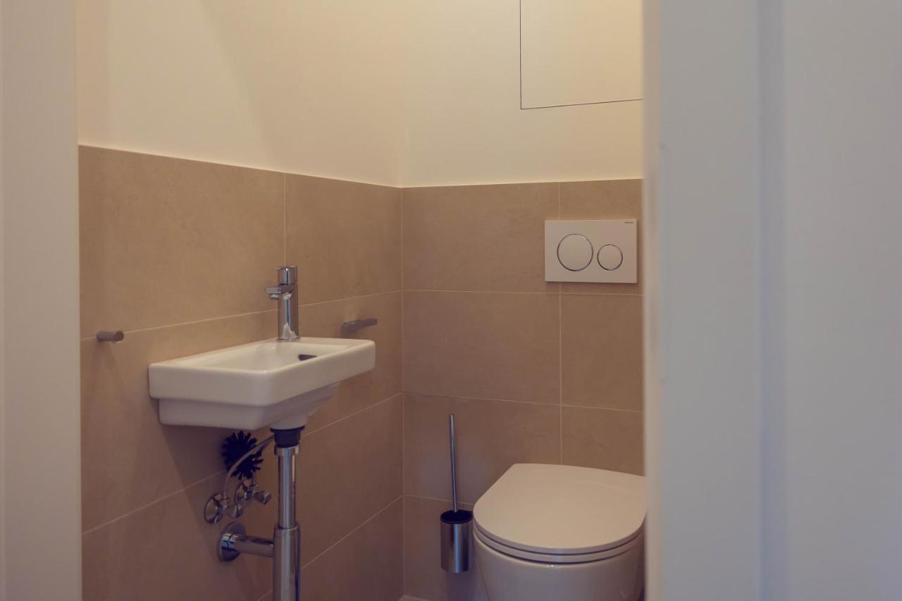 The 77 Berta Appartement Wenen Buitenkant foto